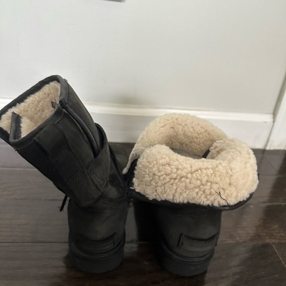 SOREL Black Buckle WARM Ankle Boots - Picture 3 of 9